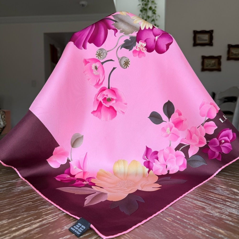 Authentic Leonard Scarf